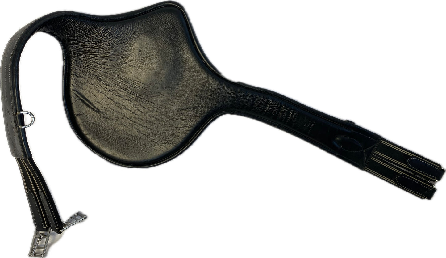 Saddled jump plate | 135 | Claridge House