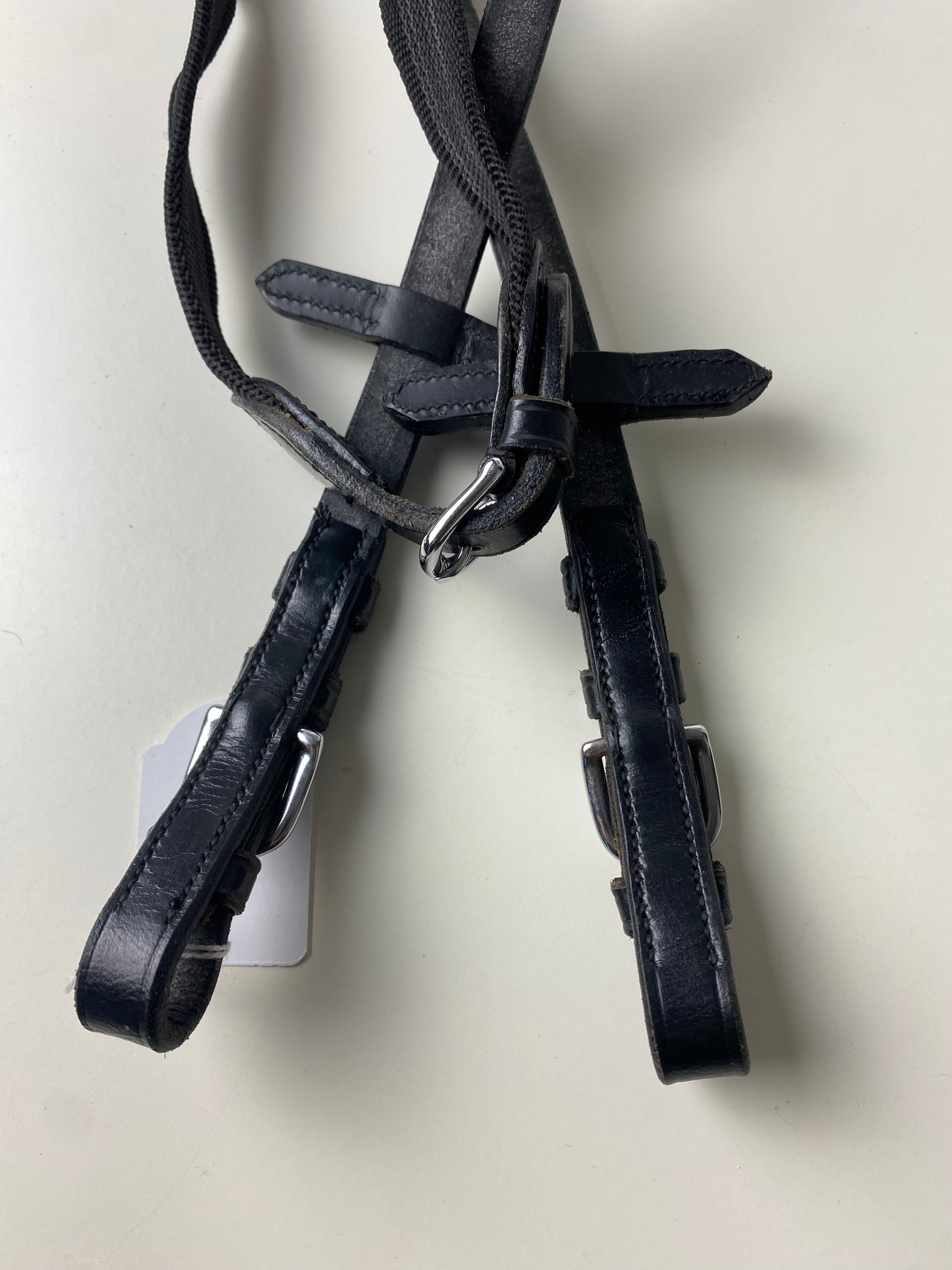 Ribbed reins with grip