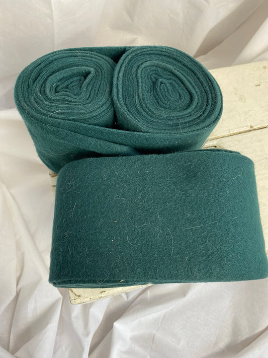 Fleece leg wraps 4-pack