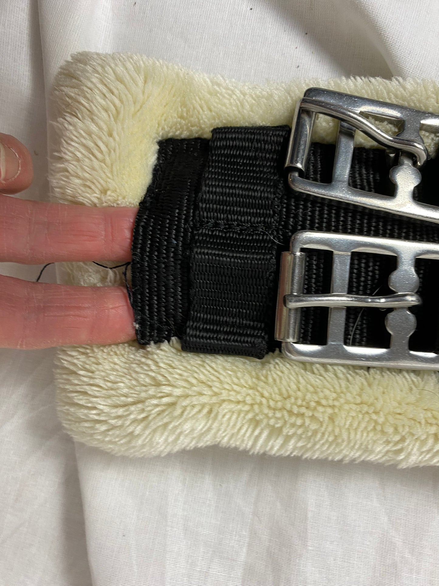 Dressage girth with mink fleece | 60 | Claridge House