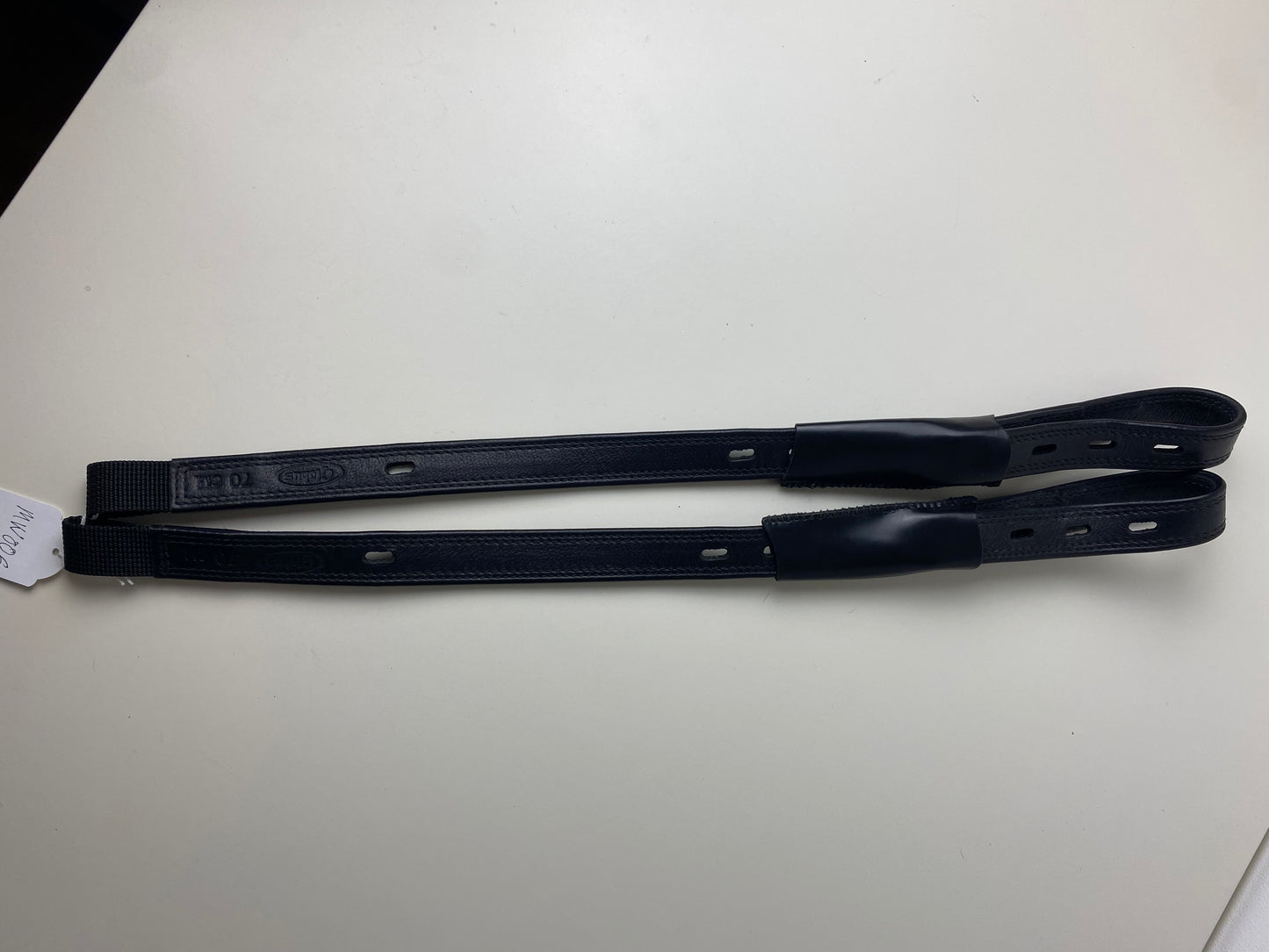 Stirrup leather with T-buckle | Globus