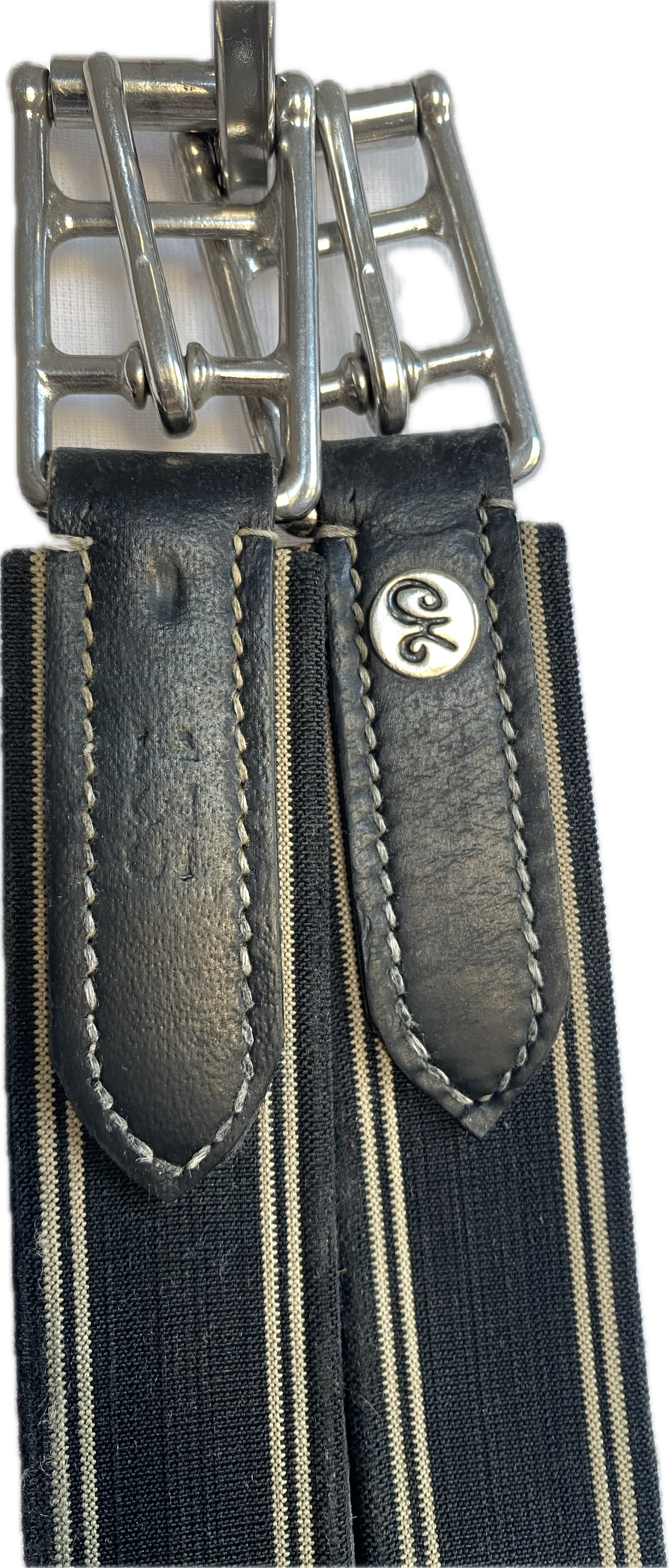 Saddled jump plate | 135 | Claridge House