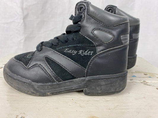 Rid- & stallskor | 28 | Mountain Horse