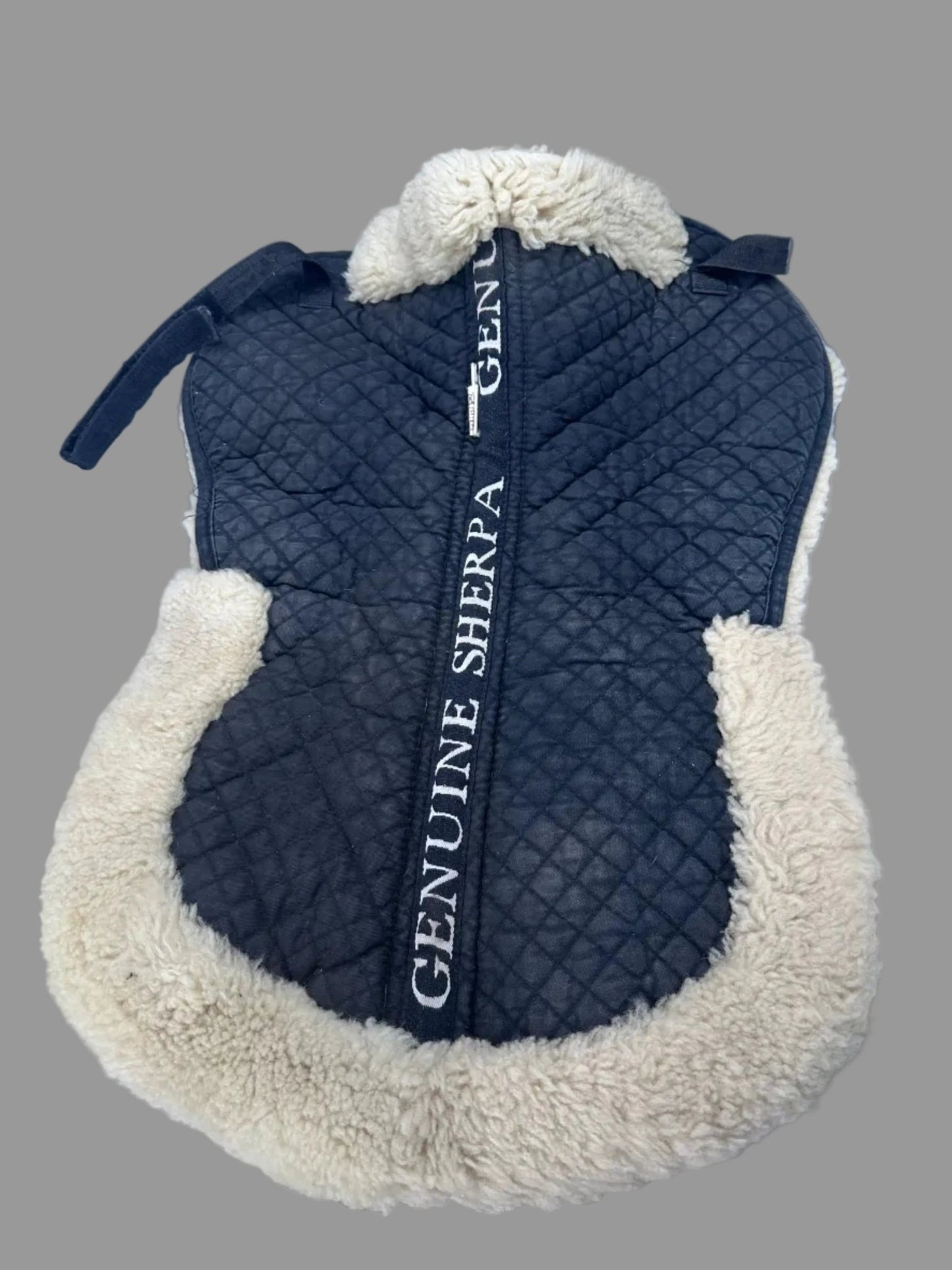 Fårskinnspad | L | Genuine Sherpa - Sadelpad - Equi ReUse Sweden AB
