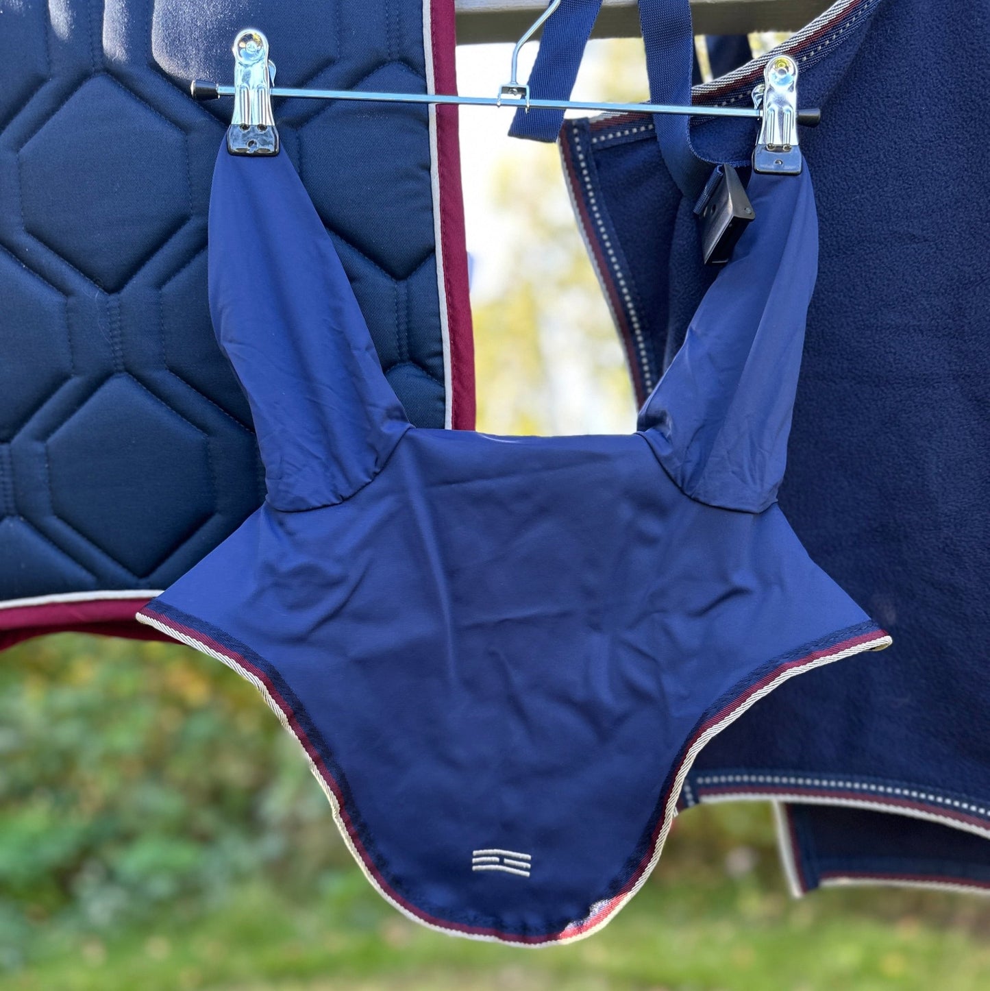 Set Ländtäcke, Hoppschabrak & Huva | Full | Fairfield - Equi ReUse Sweden AB