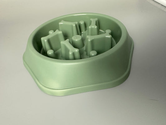 Slowfeed dog food bowl