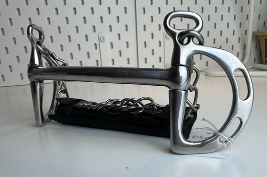 Bett Kimblewick med rak stång | 14 | Globus - Kimblewick - Equi ReUse Sweden AB