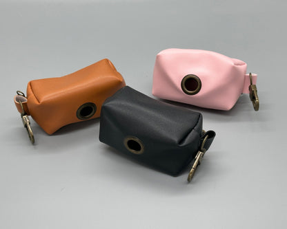 Hållare för hundbajspåsar - Hållare för bajspåsar - Equi ReUse Sweden AB