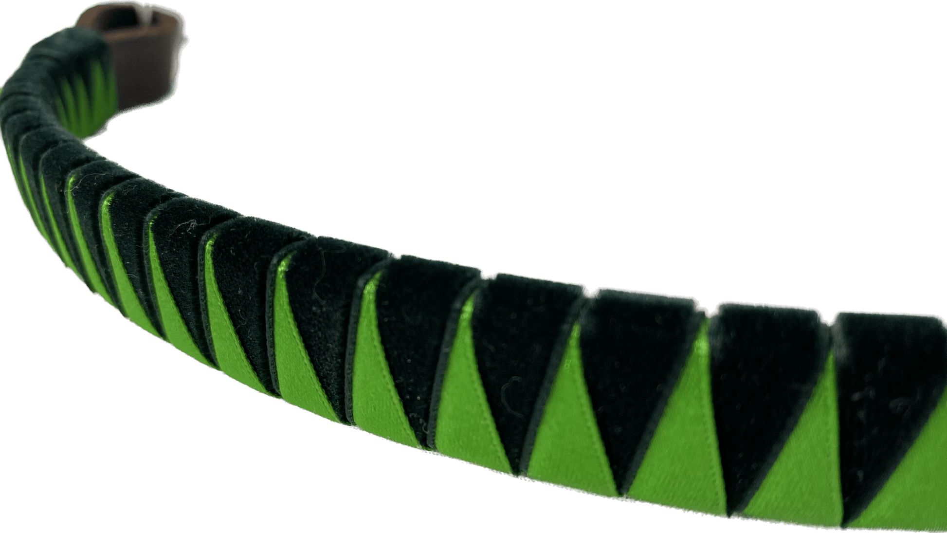 Pannband med hajtandsmönster - Equi ReUse Sweden AB