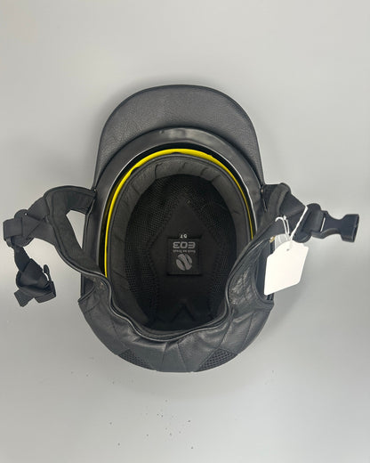 Ridhjälm | 57 | Back on Track EQ3 - Equi ReUse Sweden AB