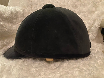 Ridhjälm | M | International Riding Helmets - Equi ReUse Sweden AB