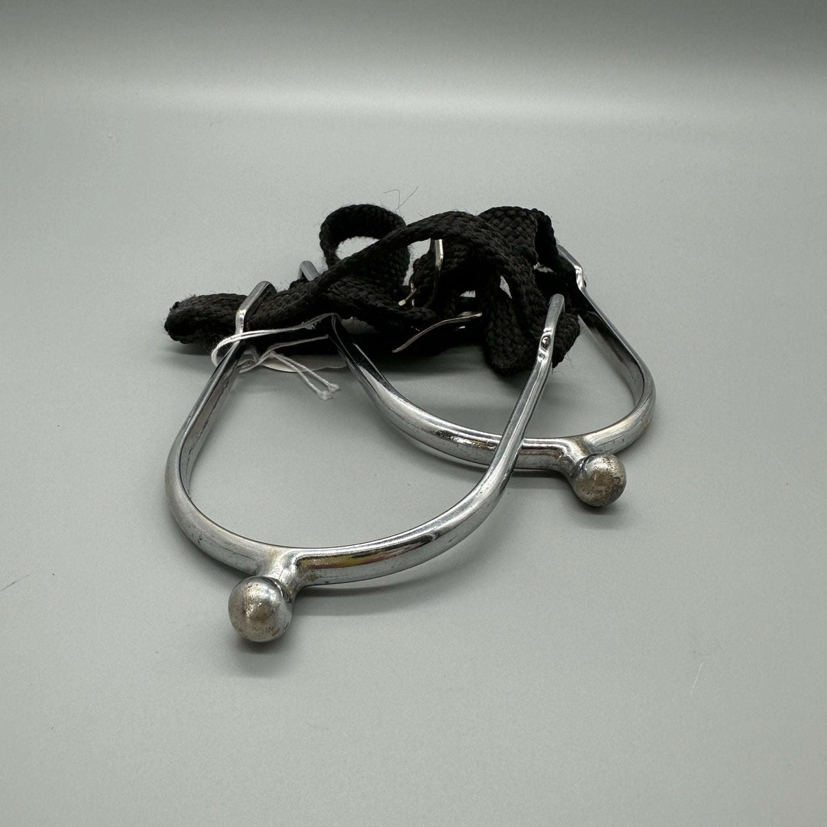 Sporrar med remmar Kula 15 mm - Equi ReUse Sweden AB