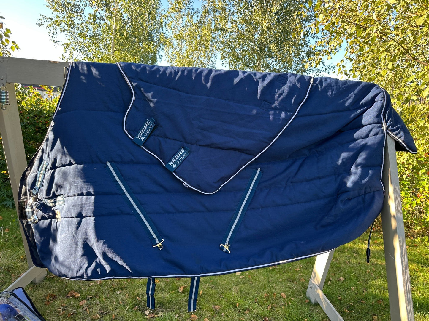 Stalltäcke | 140 | Horseware Rambo Stable Plus Vari - Layer 450g - Equi ReUse Sweden AB