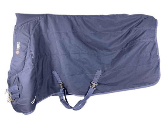 Stalltäcke 150g | 135 | Trust Tetris - Equi ReUse Sweden AB