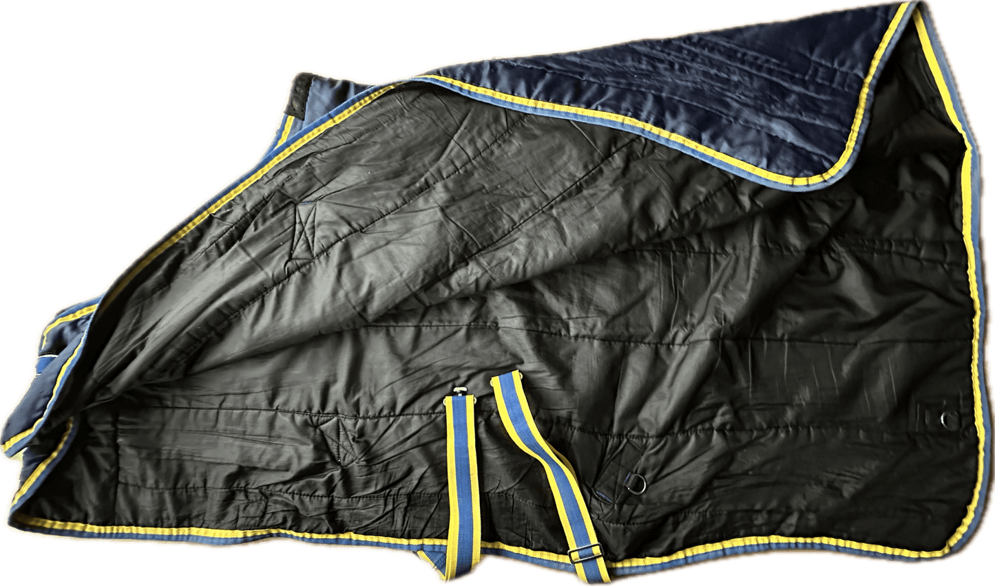 Stalltäcke 220g | 135 | - Stall - & transporttäcke - Equi ReUse Sweden AB