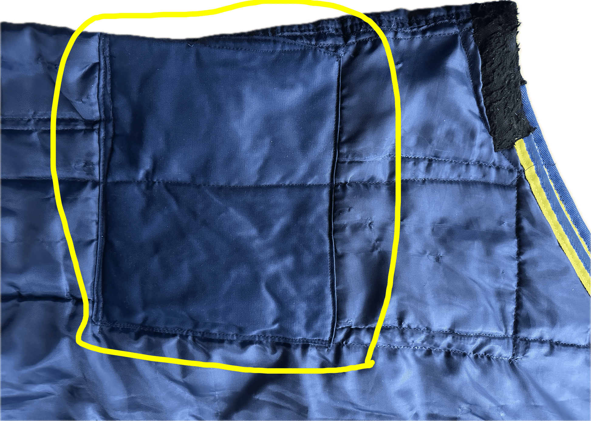 Stalltäcke 220g | 135 | - Stall - & transporttäcke - Equi ReUse Sweden AB