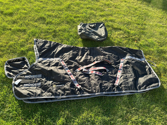 Stalltäcke 50g | 155 | Trinity® - Equi ReUse Sweden AB