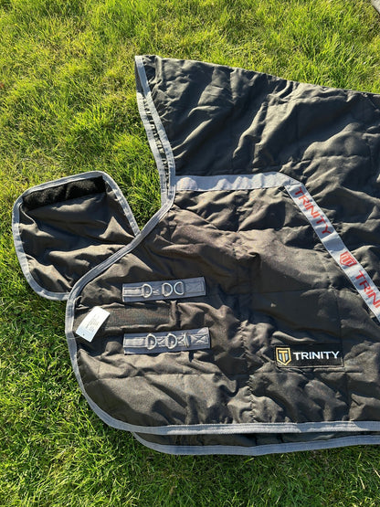 Stalltäcke 50g | 155 | Trinity® - Equi ReUse Sweden AB