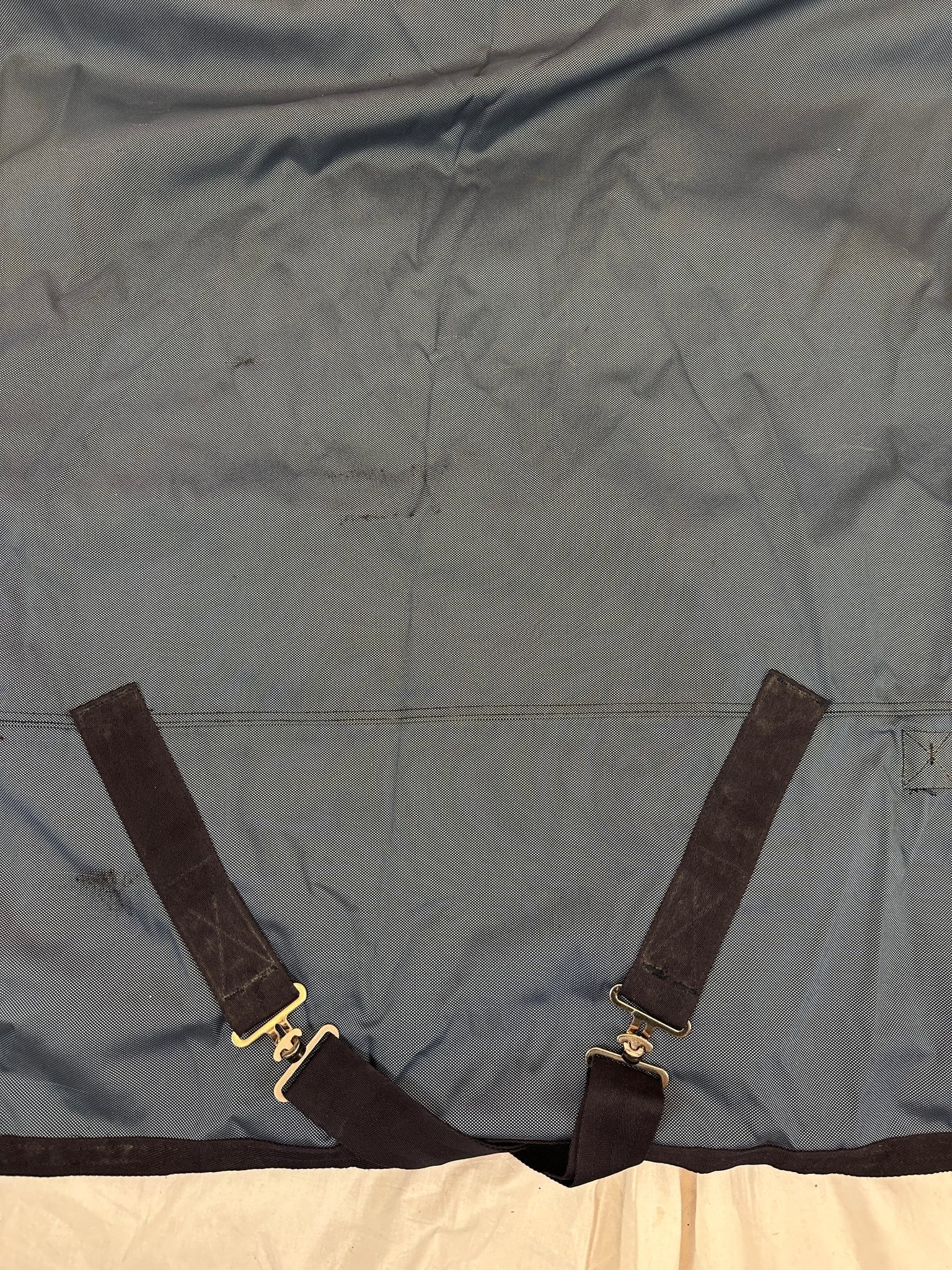 Utetäcke 100g | 135 | Shires Typhoon - Equi ReUse Sweden AB