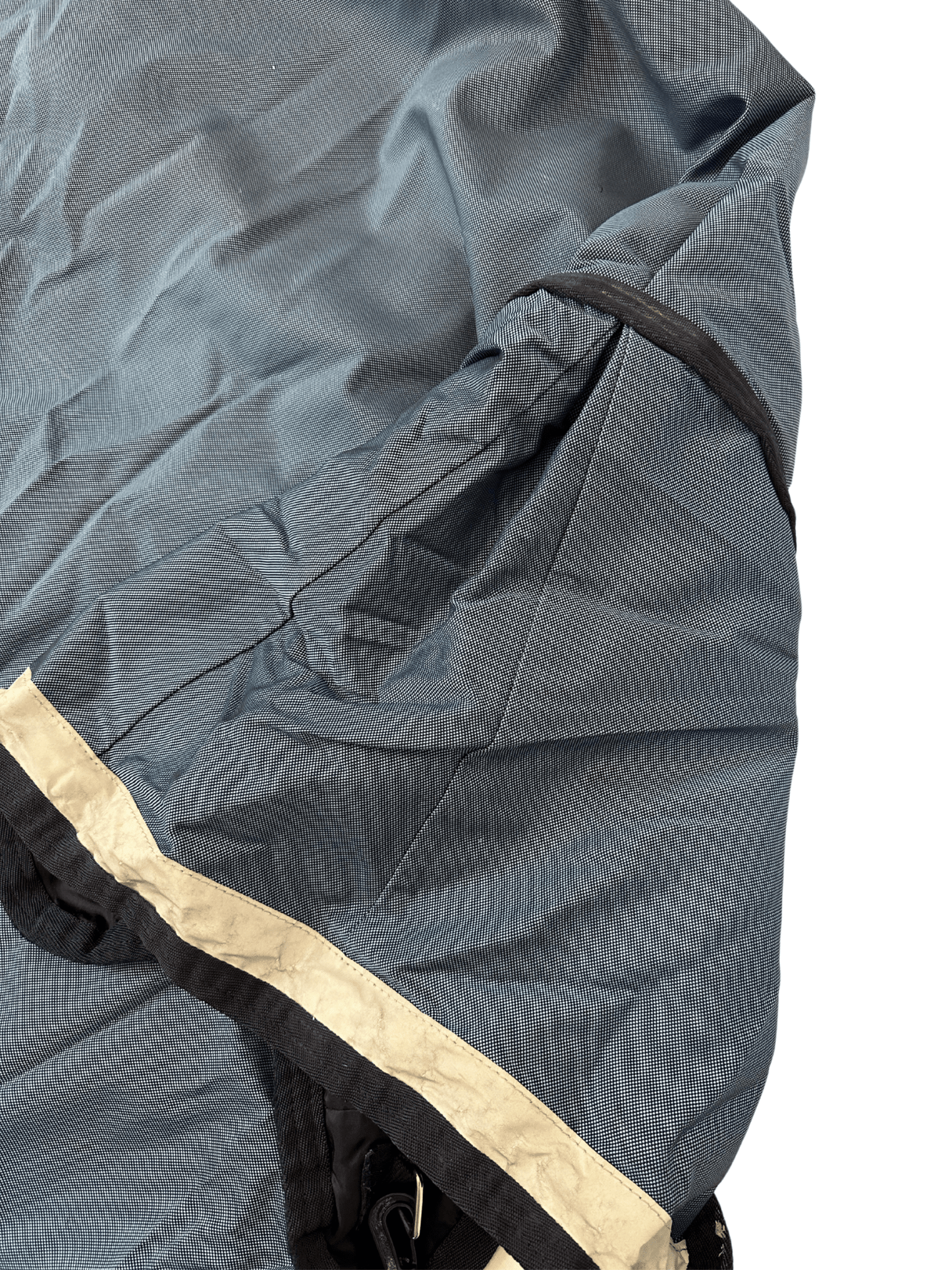 Utetäcke 100g | 135 | Shires Typhoon - Equi ReUse Sweden AB