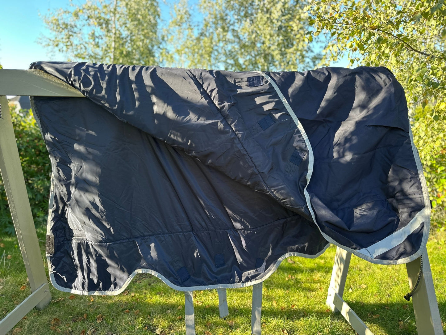 Utetäcke 200 g | 145 | Horseware Rambo TO Wug Medium - Equi ReUse Sweden AB