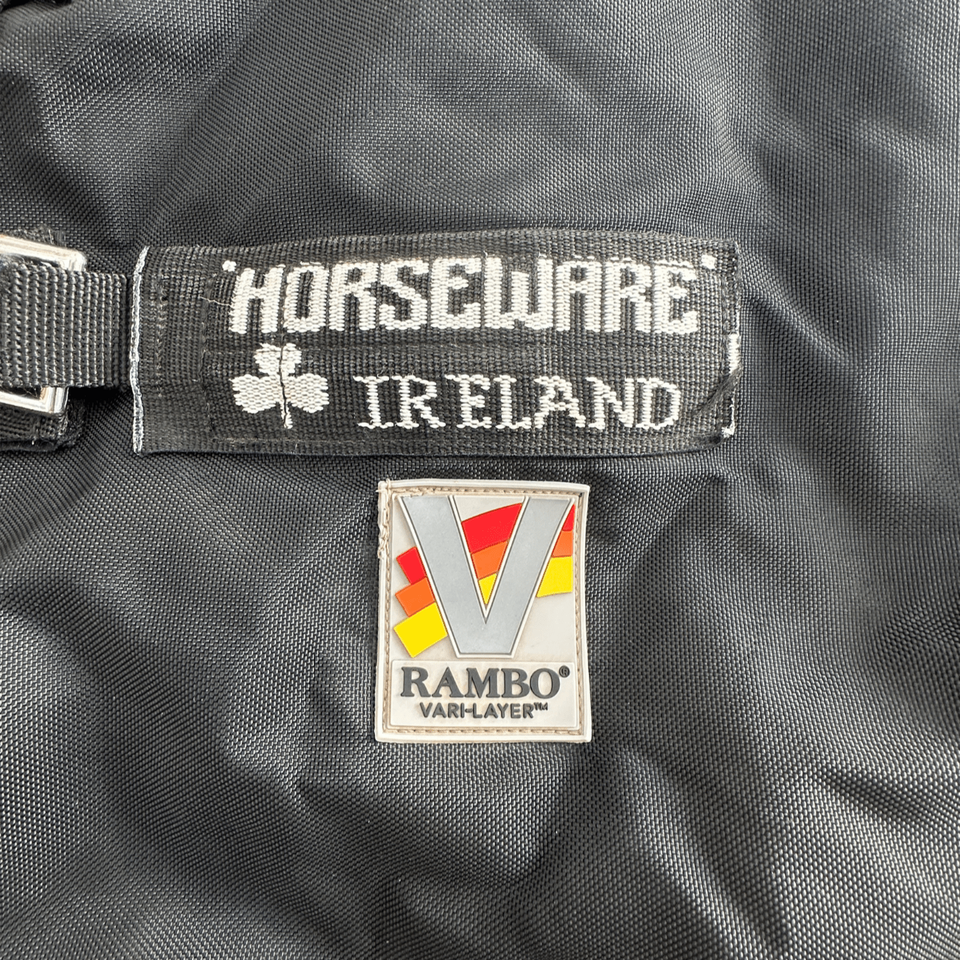 Utetäcke VL 250 g | 140 | Horseware Rambo Vari - Layer - Equi ReUse Sweden AB