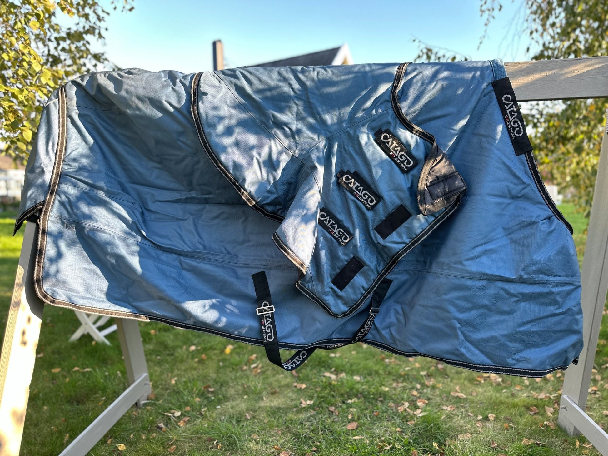 Vintertäcke 400g med hals | 145 | Catago Performance - Equi ReUse Sweden AB