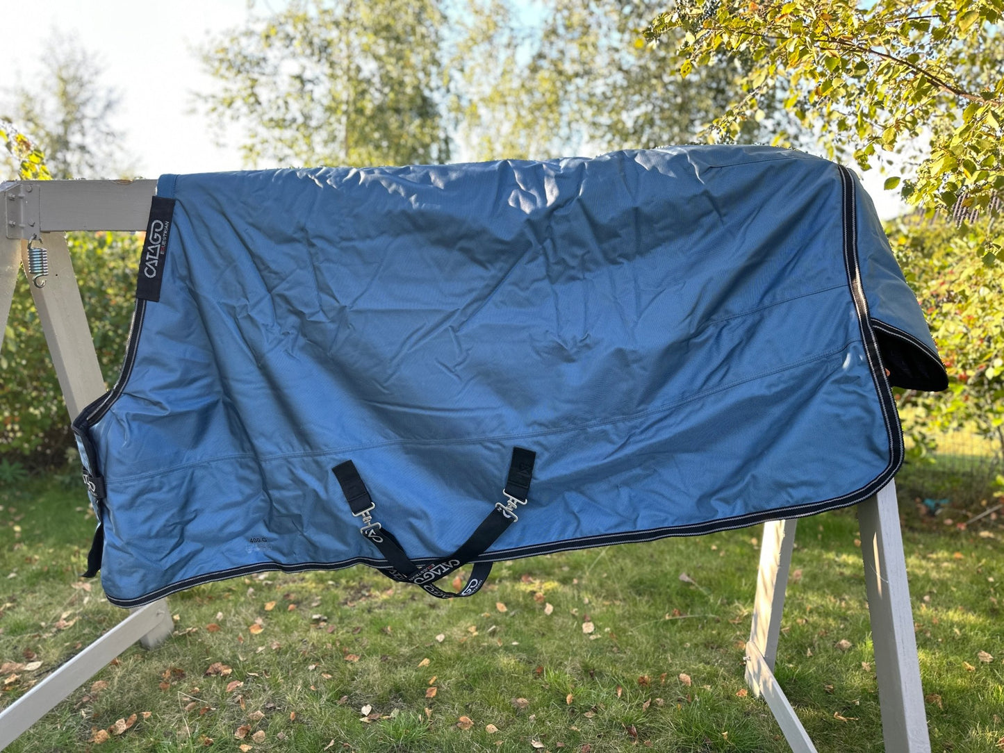 Vintertäcke 400g med hals | 145 | Catago Performance - Equi ReUse Sweden AB